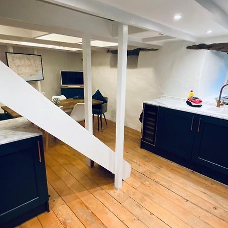 Spindrift Is A Beautiful Newly Refurbished Three Bedroom Private Family House Located On The Old Harbour And The Coastal Path In The Heart Of Beautiful Polperro Exteriör bild