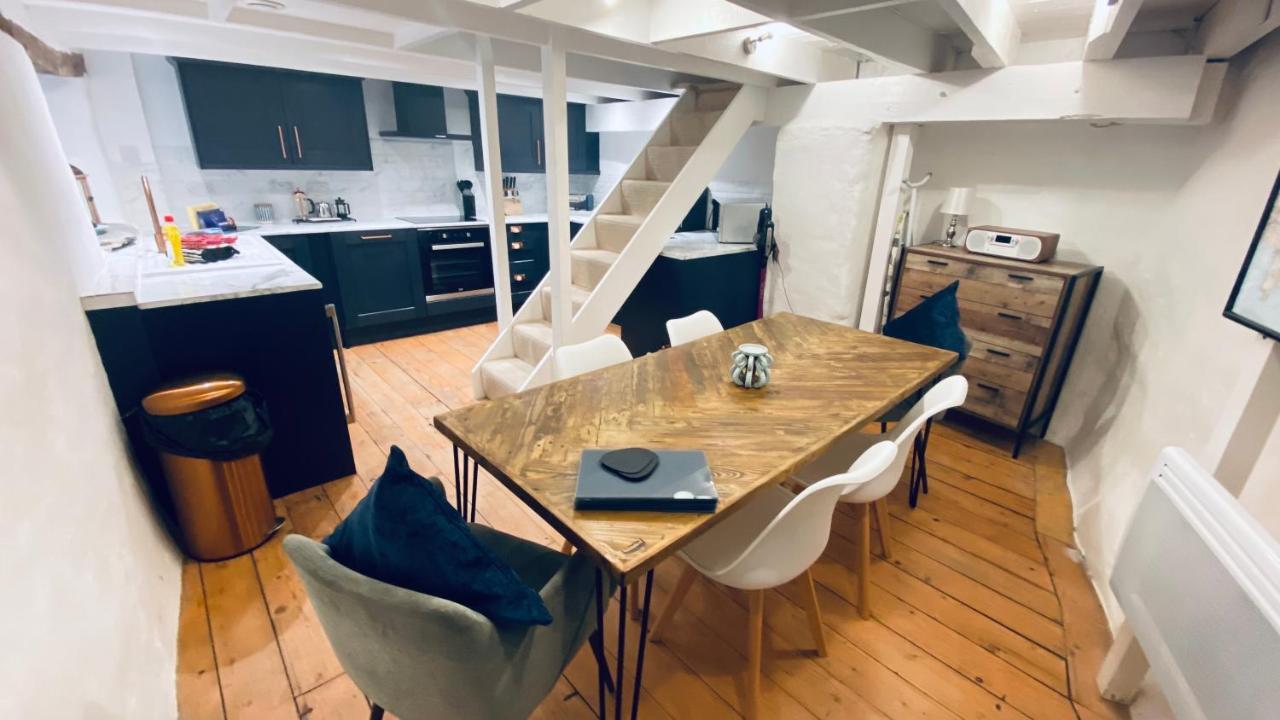 Spindrift Is A Beautiful Newly Refurbished Three Bedroom Private Family House Located On The Old Harbour And The Coastal Path In The Heart Of Beautiful Polperro Exteriör bild